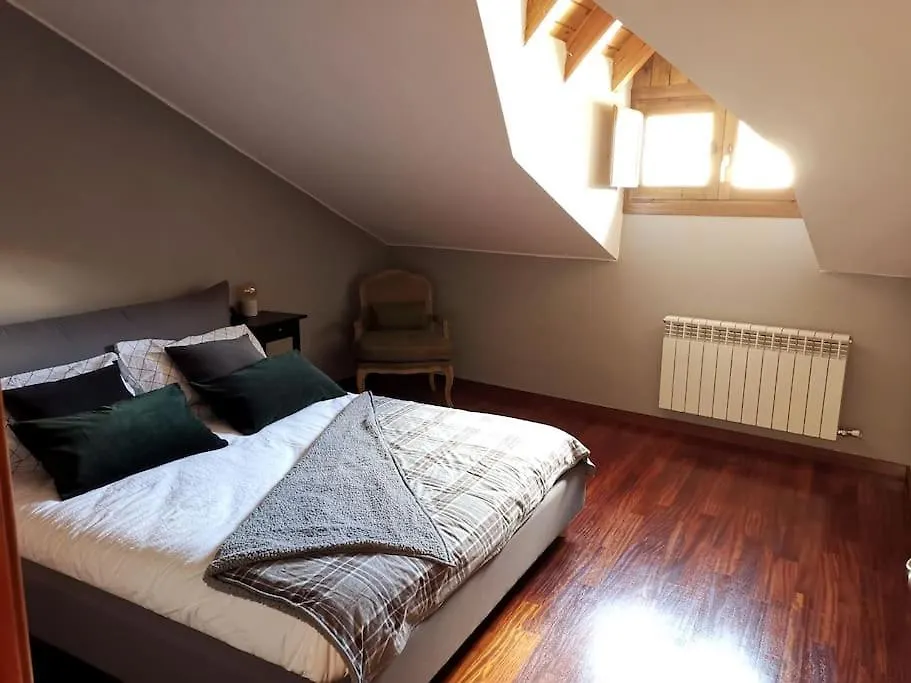 Duplex Espectacular En El Centro De Camprodon. Apartment 0*, Camprodon Spain